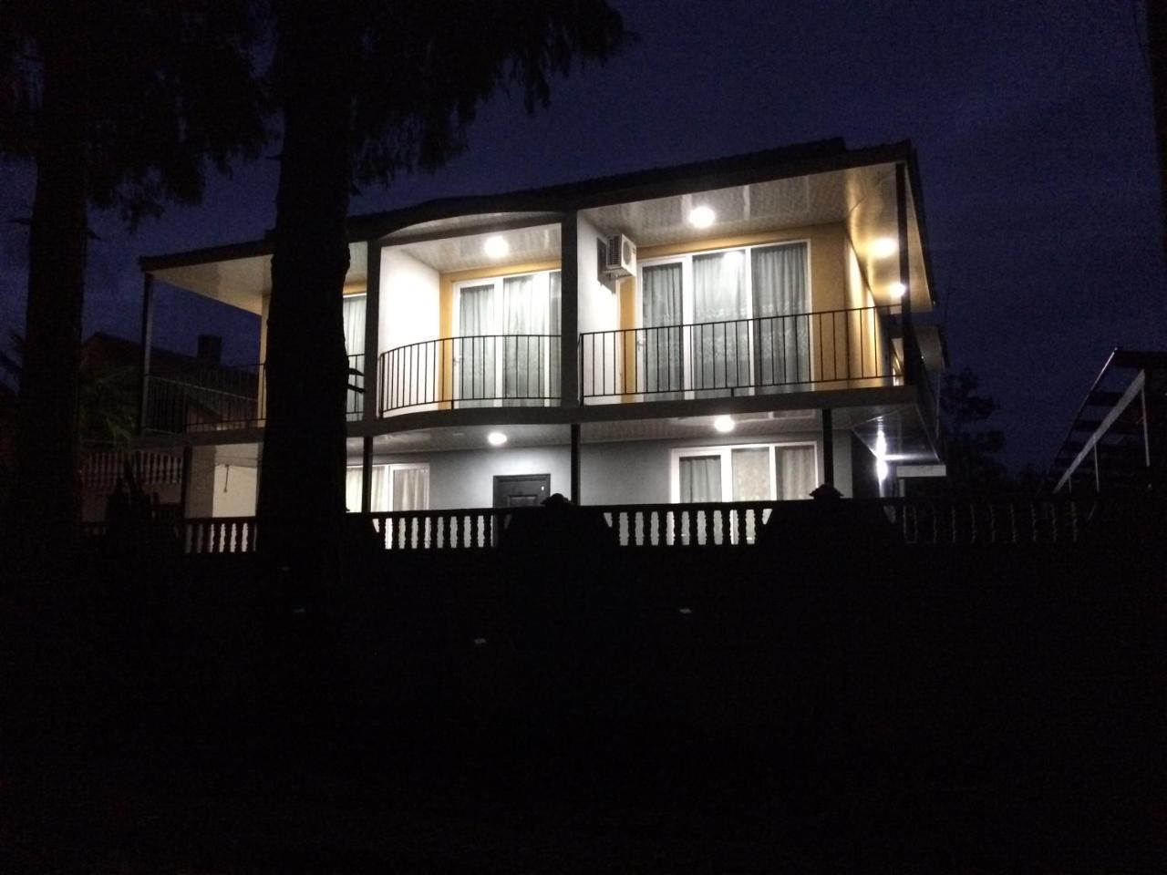 Отель Tamari Уреки Экстерьер фото
